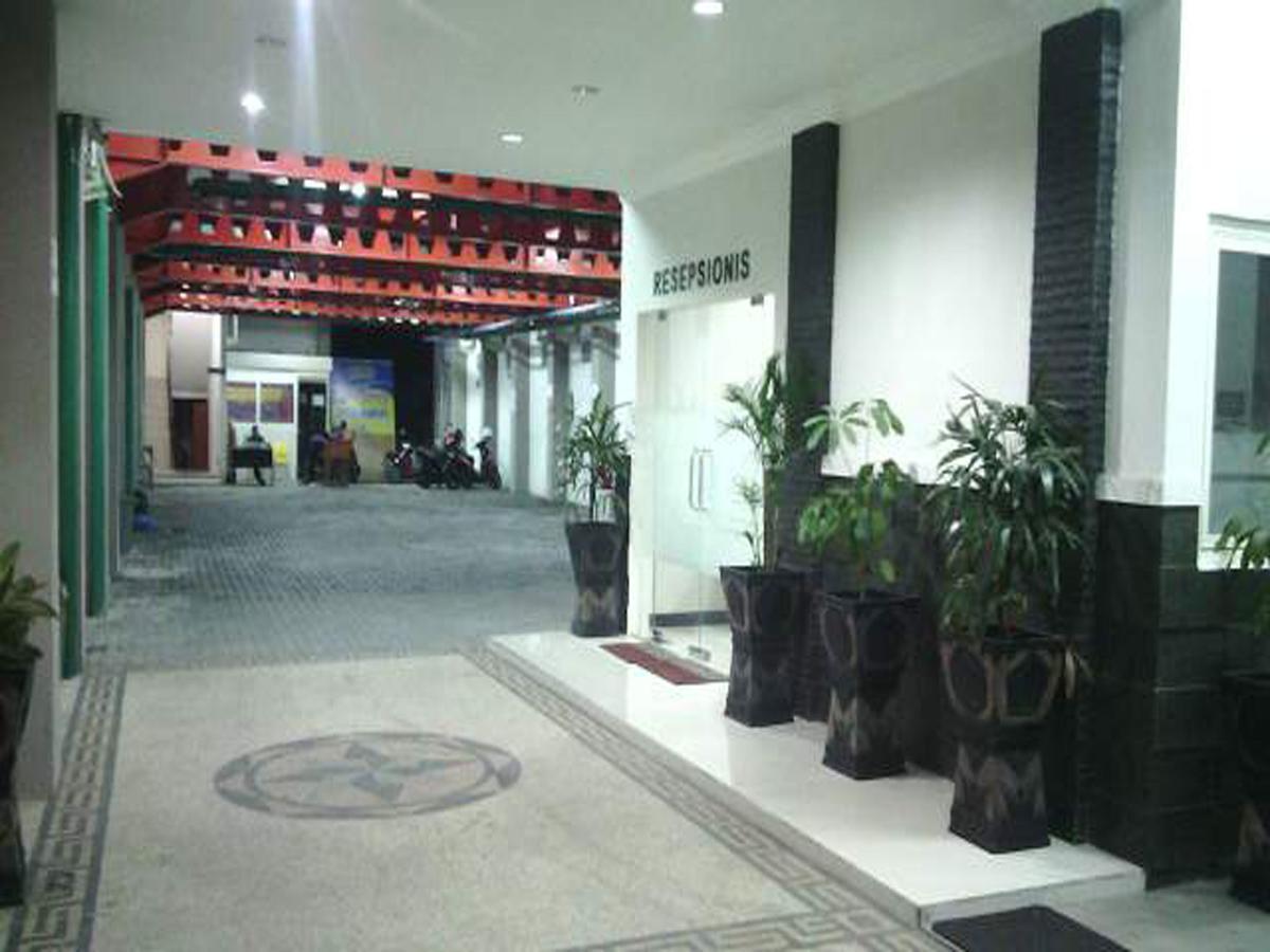 Hotel Elresas Lamongan Dış mekan fotoğraf