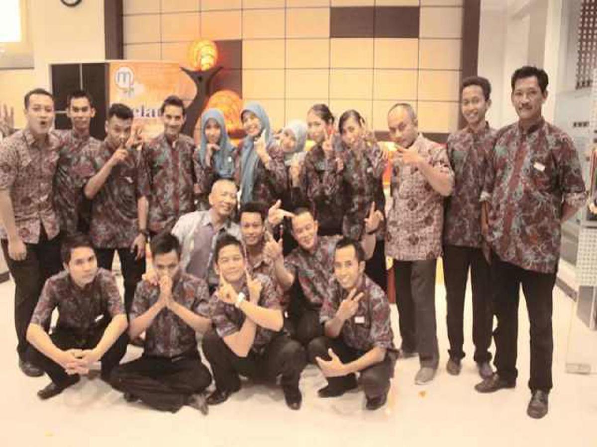 Hotel Elresas Lamongan Dış mekan fotoğraf