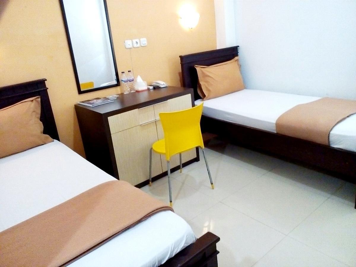 Hotel Elresas Lamongan Dış mekan fotoğraf